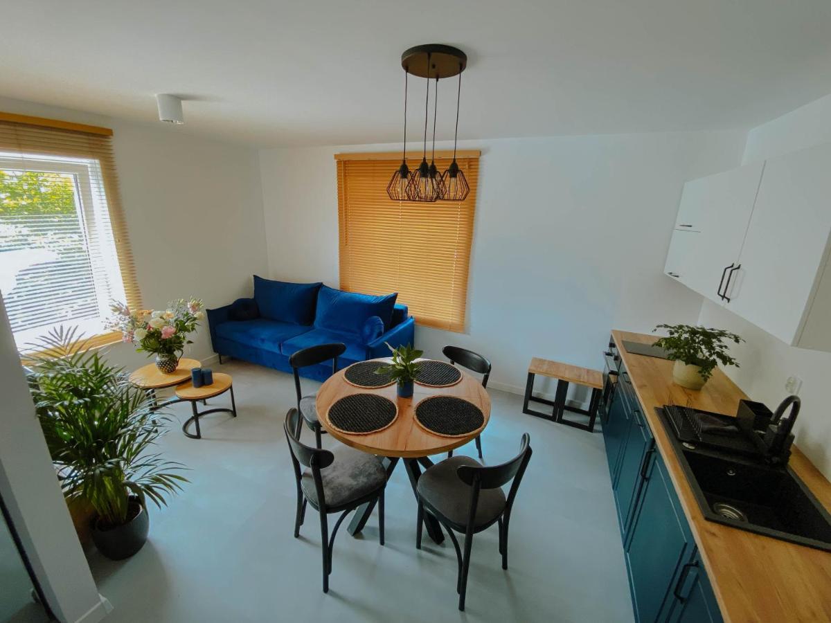 Cztery Pory Roku Apartment Wiele Exterior photo